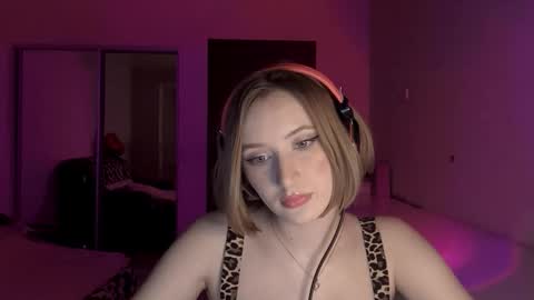 Kate online show from February 18, 6:40 pm