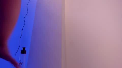 juliana_js_ online show from February 20, 6:26 am