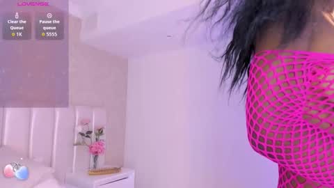   online show from February 25, 3:21 pm