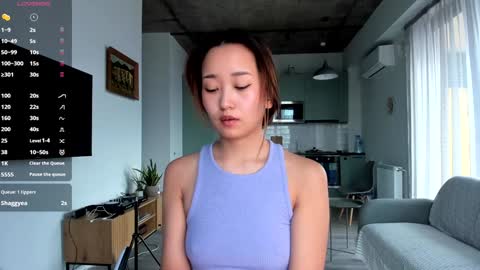 julia online show from December 24, 7:49 am