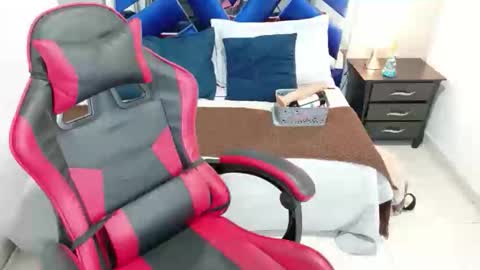   julieta online show from April 18, 3:03 pm