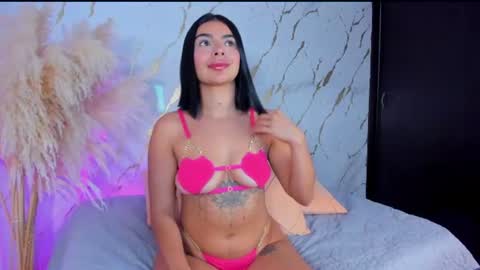 Julieth Gomez online show from July 26, 3:14 am