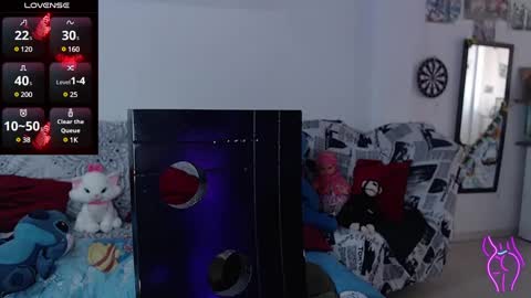 Julieta Jaguar online show from February 7, 1:43 pm