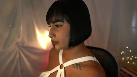 Snapshot of julietawinona chatting on January 10, 10:15 pm julietawinona online show from January 10, 10:15 pm