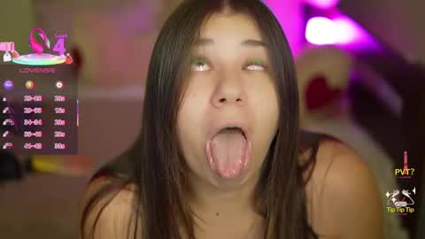 J U L I E T online show from November 28, 2:42 pm