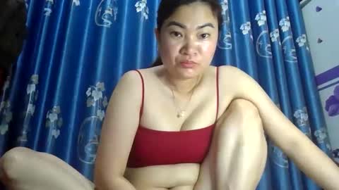 julybeo online show from April 17, 9:50 pm