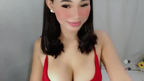 Julia online show from March 17, 4:44 pm