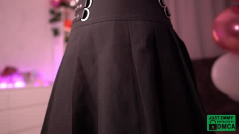 just call me Emmy online show from December 5, 5:15 am