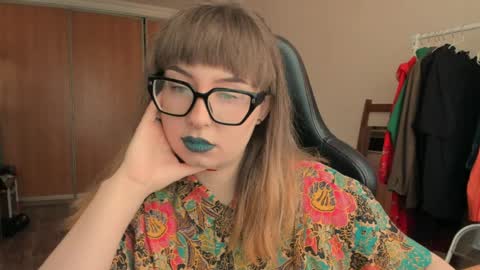 Nika and Mark online show from April 7, 7:43 am