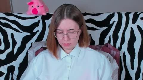 Nika and Mark online show from March 5, 6:23 pm