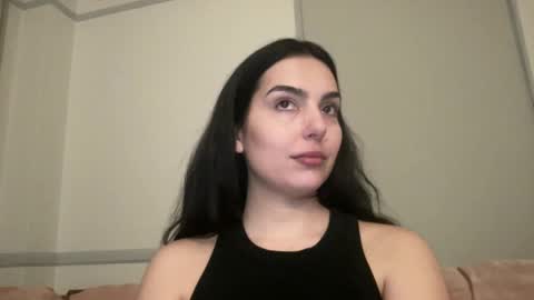 Jess online show from December 9, 3:40 am