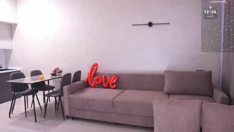 Amely online show from February 27, 5:13 am