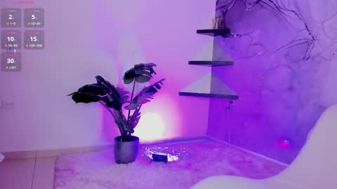 Snapshot of kaaterina_ chatting on October 6, 9:08 pm kaaterina_ online show from October 6, 9:08 pm
