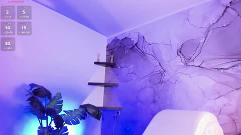 Snapshot of kaaterina_ chatting on October 14, 8:44 pm kaaterina_ online show from October 14, 8:44 pm