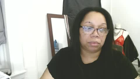 Kai Divine online show from July 7, 5:21 am