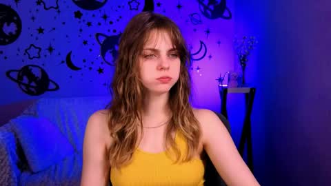 Kaisy online show from May 26, 9:52 am