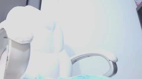 Hannah online show from April 15, 12:55 am