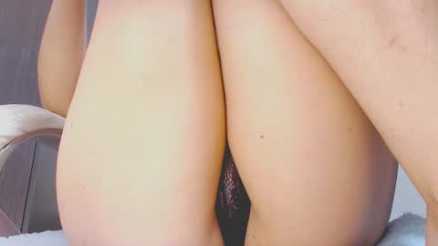 Hannah online show from February 3, 10:23 pm