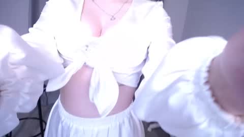 Kamilla blonde Karoline brunette online show from November 23, 5:58 pm