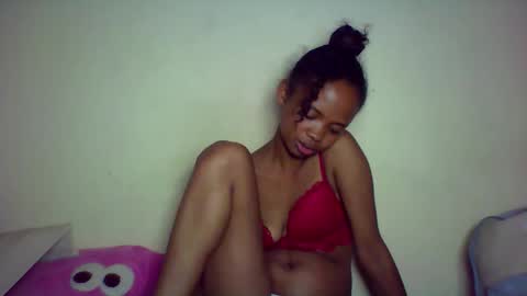 kamillah69 online show from February 11, 8:10 pm