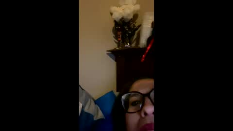 Kandie online show from March 8, 1:59 am