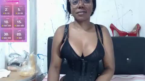 Paola online show from December 1, 6:21 pm