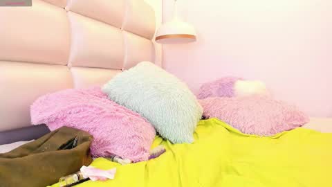 kaory_azumi online show from October 31, 7:40 pm