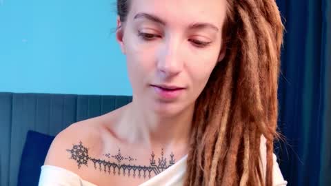 Kara online show from September 24, 9:52 am