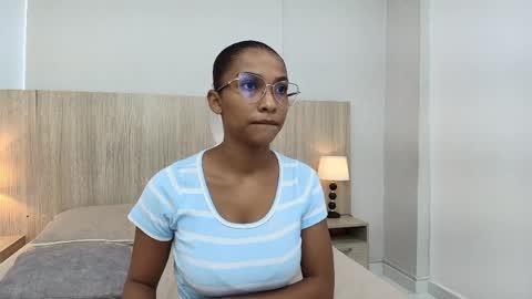 Karina Calderon online show from April 11, 11:36 am