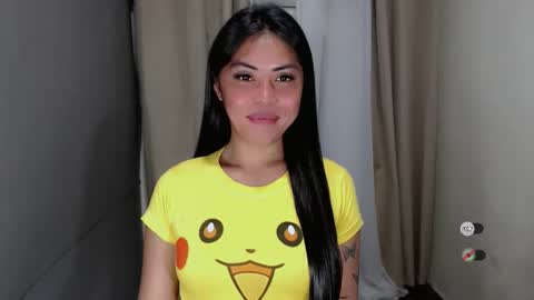 I AM BELLE online show from March 26, 4:42 pm