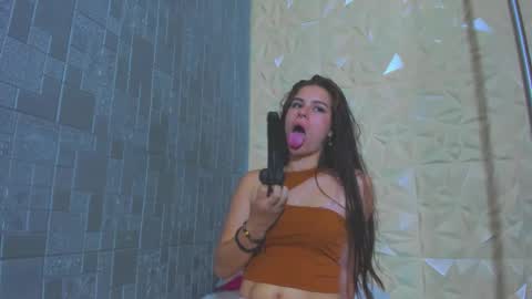 karinatompson online show from October 28, 10:47 pm