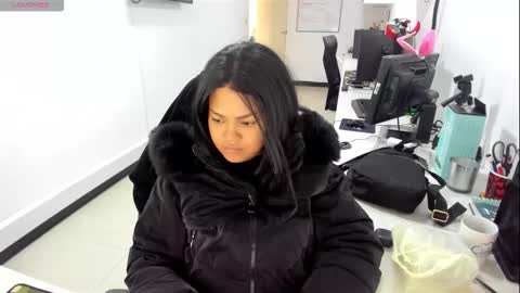 karla_cg online show from October 11, 1:47 pm