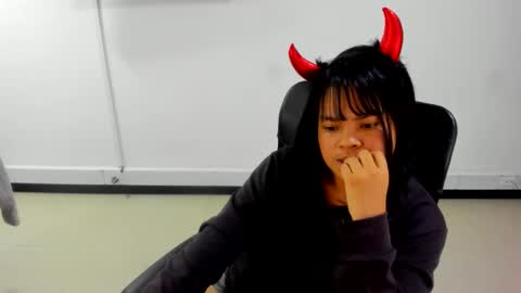 karla_cg online show from October 1, 9:09 pm