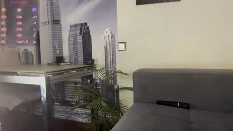 Olivia online show from December 20, 2:48 am