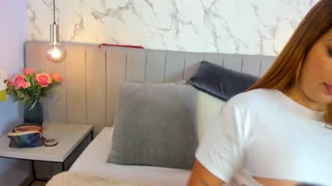 karlla_brown online show from November 17, 6:30 pm