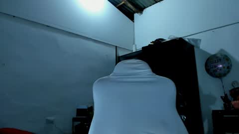 karly. online show from August 4, 1:11 am