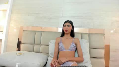  KAROL LEWIS  online show from October 6, 12:00 pm