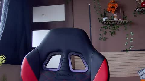 karoline121 online show from February 16, 7:52 am