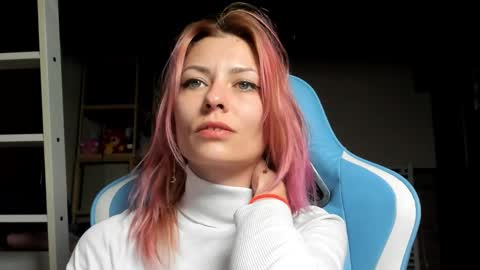 karoline121 online show from October 25, 7:21 pm