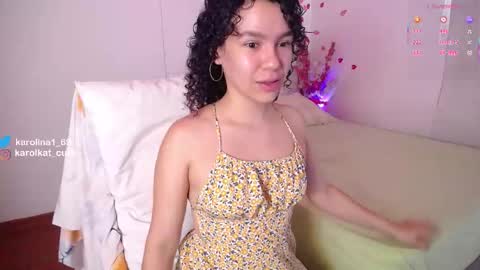 Karolina 3 online show from November 7, 2:11 pm