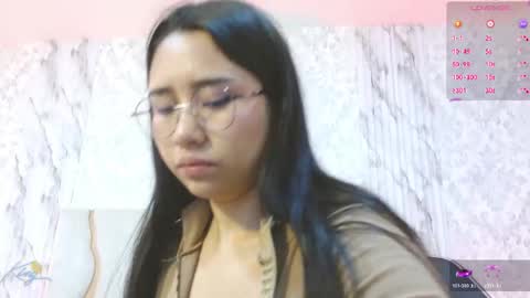 karoll_tay1 online show from April 13, 11:33 am