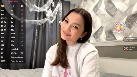 Kira online show from November 1, 9:46 am