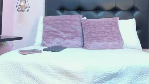 katalella online show from April 7, 12:18 pm