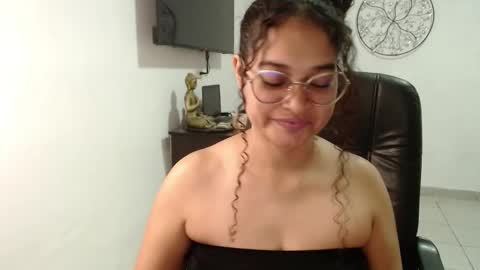 danna online show from October 21, 12:47 am