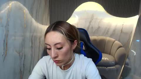 Katalina  online show from February 24, 3:16 am