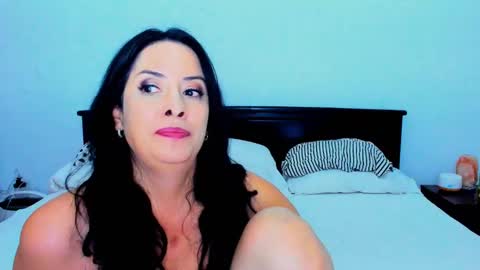 kata online show from February 25, 4:25 pm