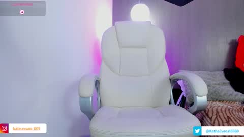 Kate Evans online show from October 30, 5:21 am