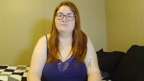 kate_evems online show from December 14, 8:03 pm