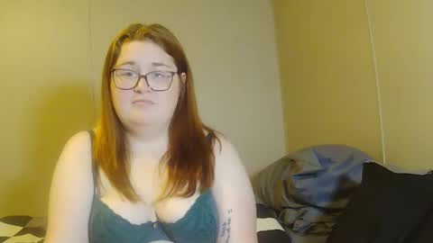 kate_evems online show from September 27, 1:02 am