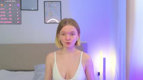 katebunnys online show from February 23, 11:42 am